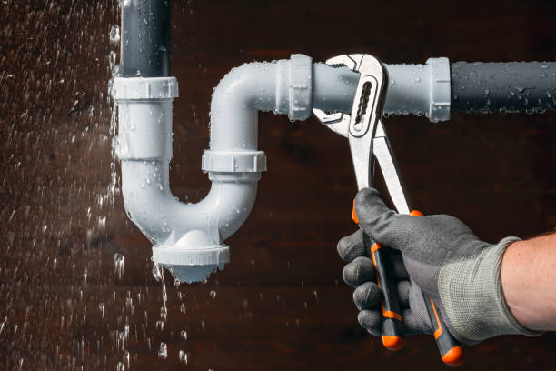 Professional Pipe Repair technician working in Victoria, KS